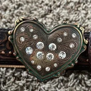 Justin Rhinestone Heart Buckle Brown Leather Belt s-l400.jpg main image 4